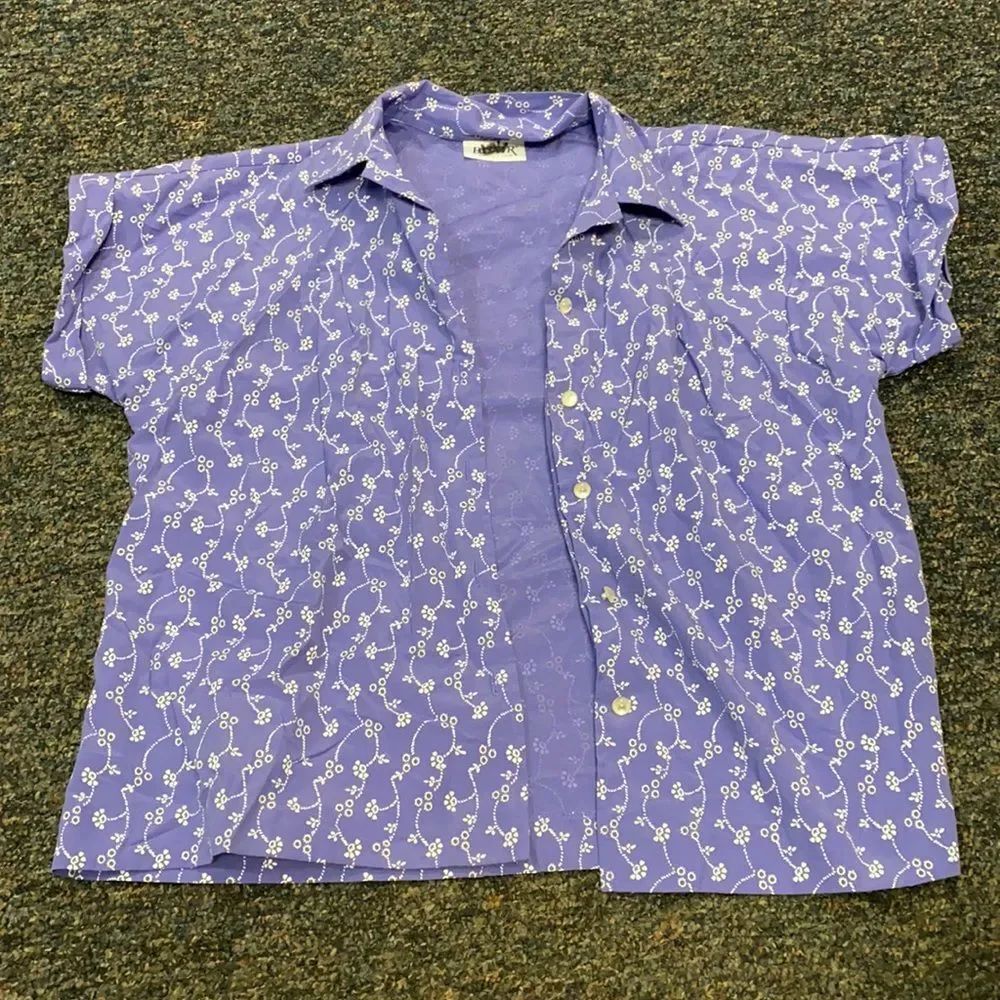 Blair Purple Floral Print Button Down Shirt sz. S
